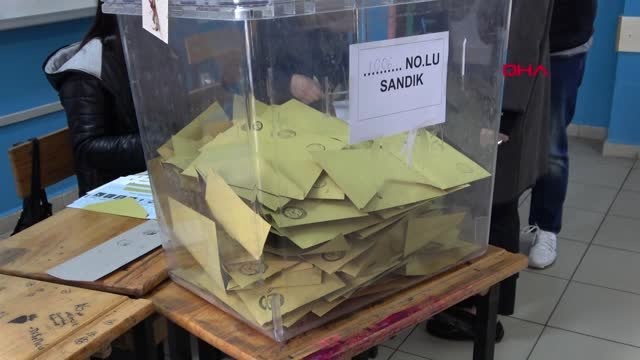 Antalya Menderes Türel Oyunu Kullandı