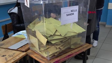 Antalya Menderes Türel Oyunu Kullandı