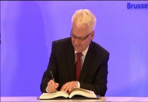 Los líderes de la UE firman la adhesión de Croacia