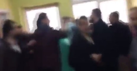 Siirt’te korucular ile HDP’li sandık görevlileri arasında arbede