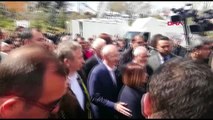 Kılıçdaroğlu ve Mansur Yavaş Oy Kullandıktan Sonra Taksi Durağını Ziyaret Etti