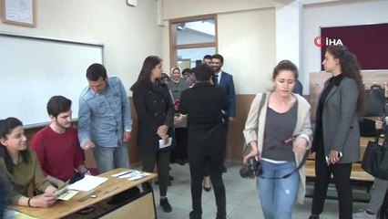 AK Parti Genel Başkan Yardımcısı Sarıeroğlu Oyunu Kullandı