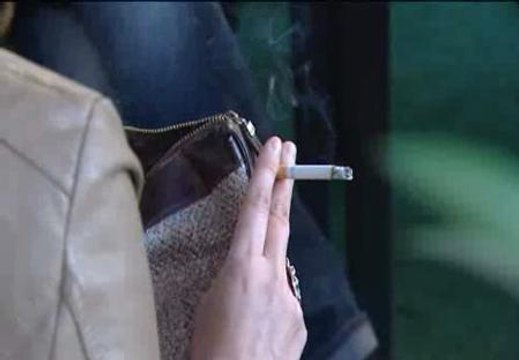 La ley antitabaco se queda como está