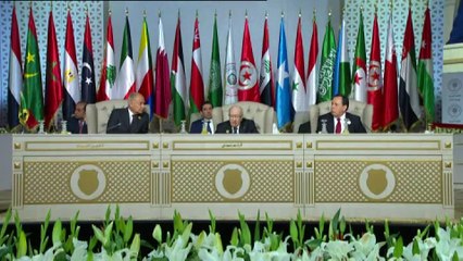 30. Arap Birliği Zirvesi Tunus'ta başladı