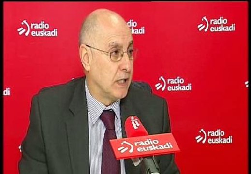 Ares califica de torpeza política que Amaiur no tenga grupo en el Congreso