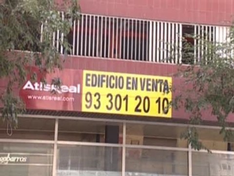 El precio de la vivienda libre ahonda su caída