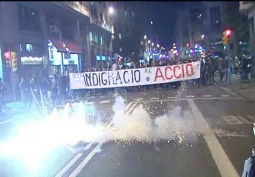 Manifestación de indignados para apoyar a los i...