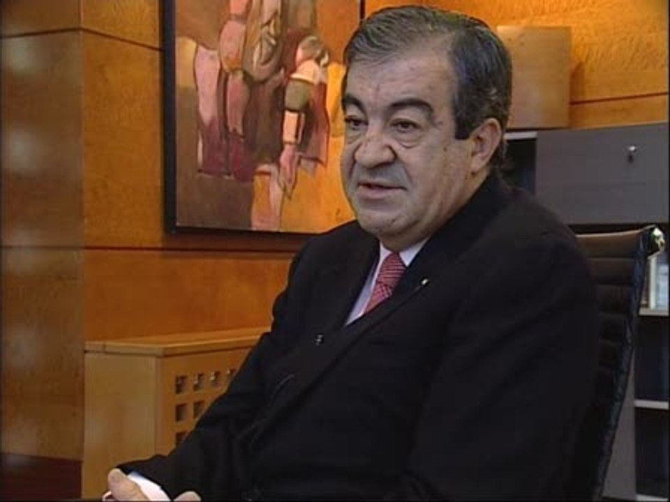 Cascos:"Monarquía está por encima de peripecias personales"