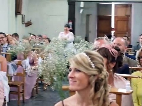 La plus belle façon de recevoir ses alliances de mariage(1)