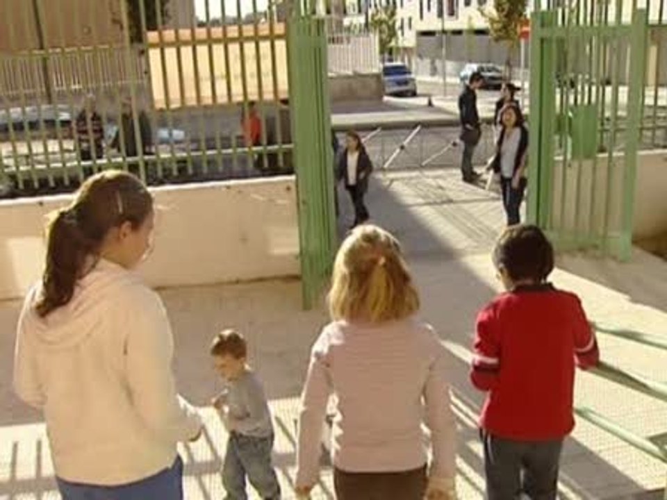 CCOO: Los recortes benefician la enseñanza privada