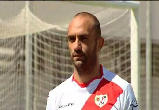 Raúl Bravo, presentado como nuevo jugador del Rayo