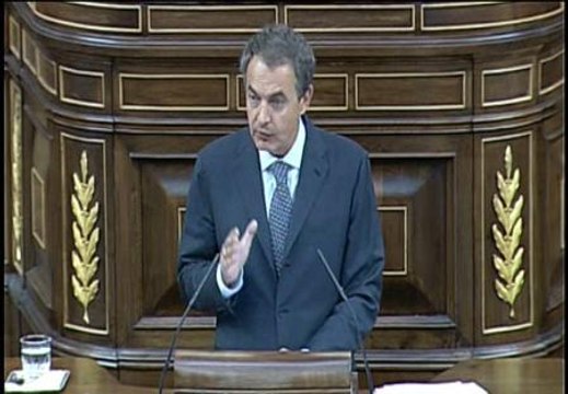 Zapatero propone limitar el déficit en la Constitución