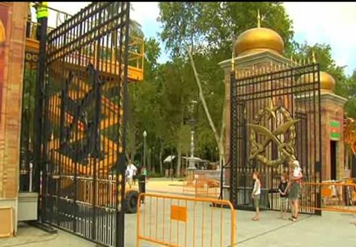 La Plaza España de Sevilla se convierte en un palacio árabe