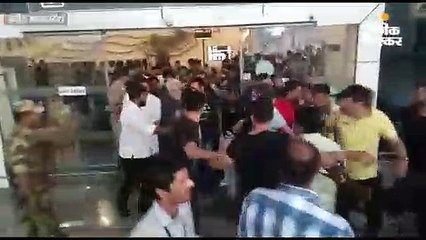 सलमान खान इंदौर आकर महेश्वर रवाना