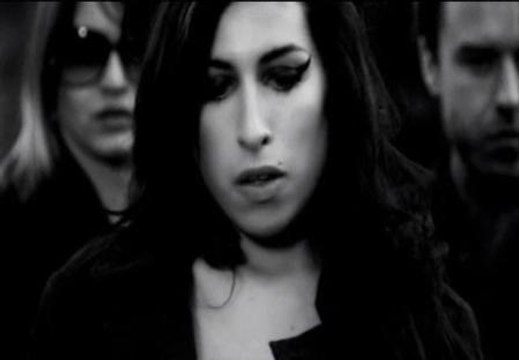 Amy Winehouse vuelve al top-ten