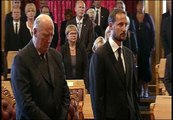 El parlamento y la familia real noruegos recuerdan a las víctimas de los ataques