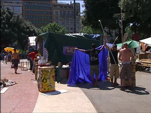 Los 'indignados' de Barcelona acusan al Govern