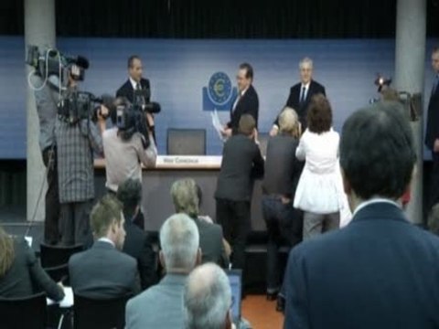 Respiro para España, la prima de riesgo cae 100 puntos