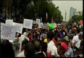 Miles de personas participan en el Orguyo Gay de México