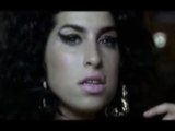 Amy Winehouse vuelve al 'número uno' como leyenda