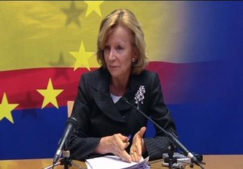 Salgado insiste en que la falta de acuerdo sobre Grecia no afecta a la deuda española