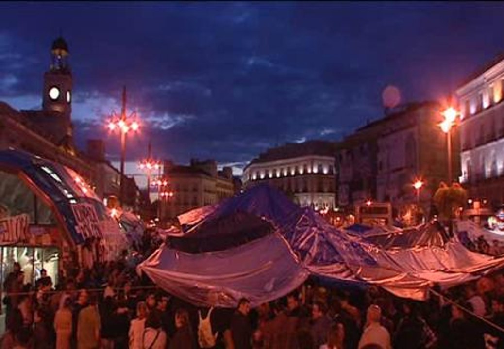Los indignados levantan el campamento de Sol el domingo