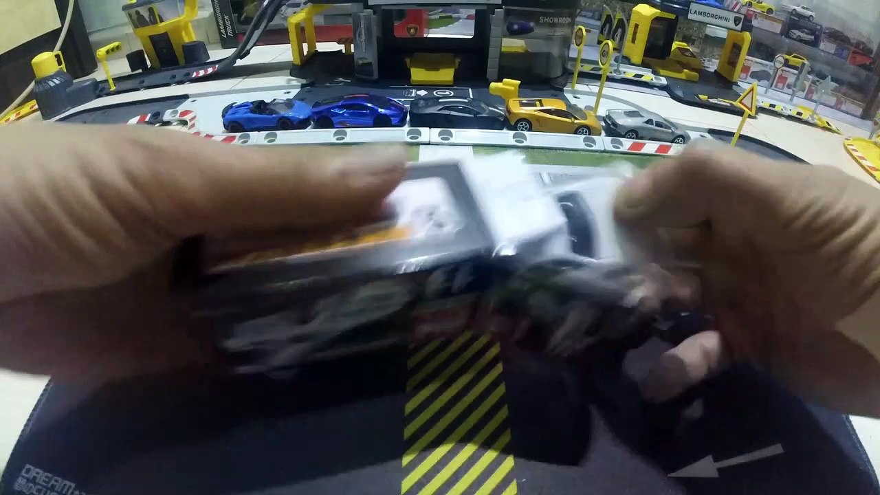 Tomica Premium No 13 Nissan Skyline GT-R トミカ プレミアム No.13 日産 スカイライン GT-R