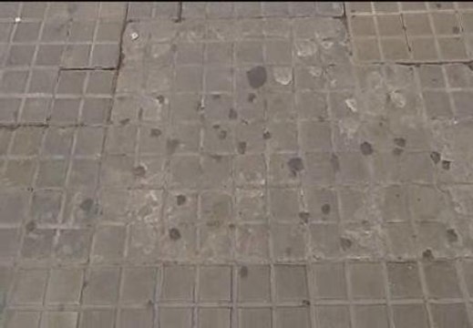 El ayuntamiento de Barcelona gasta medio millón de euros al año en la limpieza de chicles