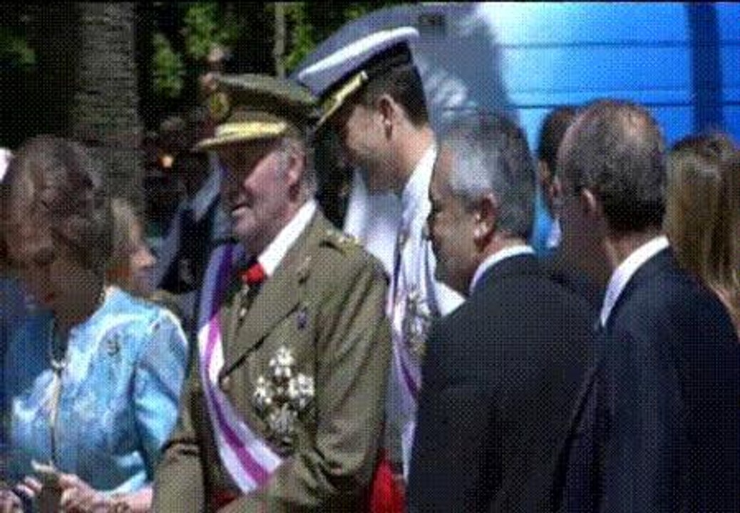 El Rey Juan Carlos será operado de la rodilla en junio
