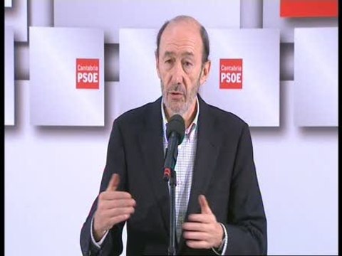 Rubalcaba acusa a Rajoy de querer podar España
