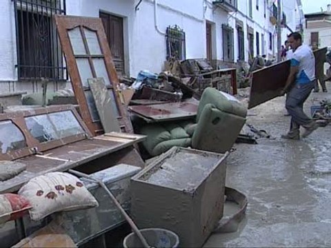 Vecinos dicen que pasaron miedo durante la tormenta