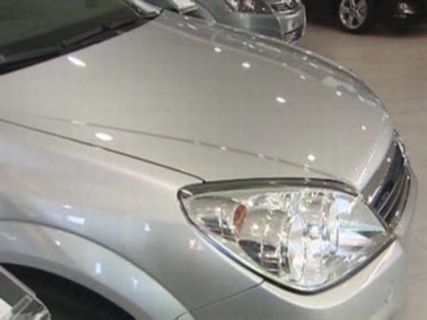 Descienden las ventas de coches un 23,3%