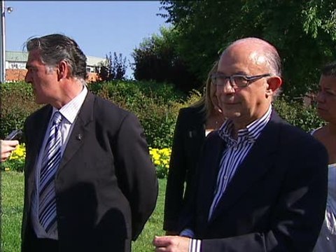 Montoro asegura que los socialistas ocultan la deuda pública