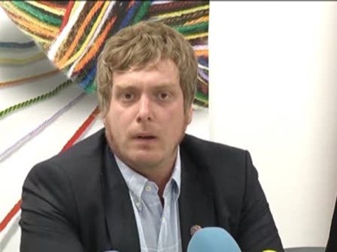 Bildu ofrece sus votos al PSN