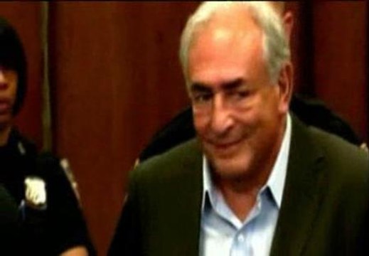 Encuentran restos de ADN de Strauss-Kahn en la ropa de la camarera