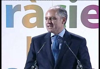 Camps y Rita Barberá celebran su "rotunda" victoria en Valencia