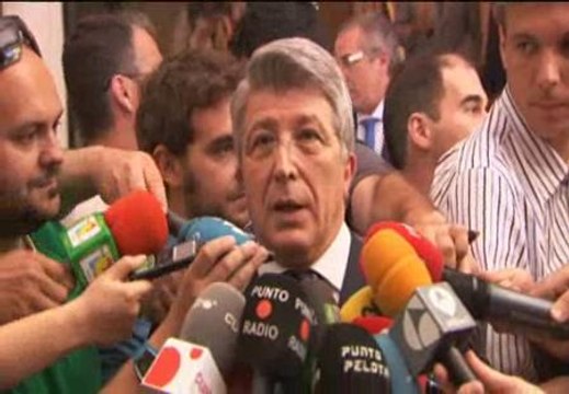 Enrique Cerezo: Nosotros no vendemos ni negociamos por el Kun