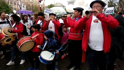 Música regional típica de Soria en la manifestación de la 'España vaciada' en Madrid.