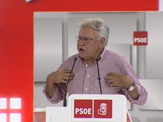 González pide a los jóvenes que "no se dejen manipular" el 22M