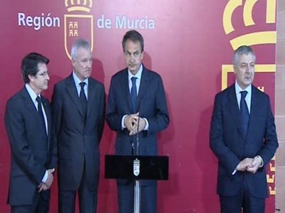 El Gobierno de Zapatero adopta un paquete de medidas de ayuda con Lorca