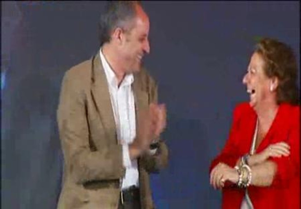 Camps quiere un "cambio de rumbo" que siente a Rajoy en la Moncloa