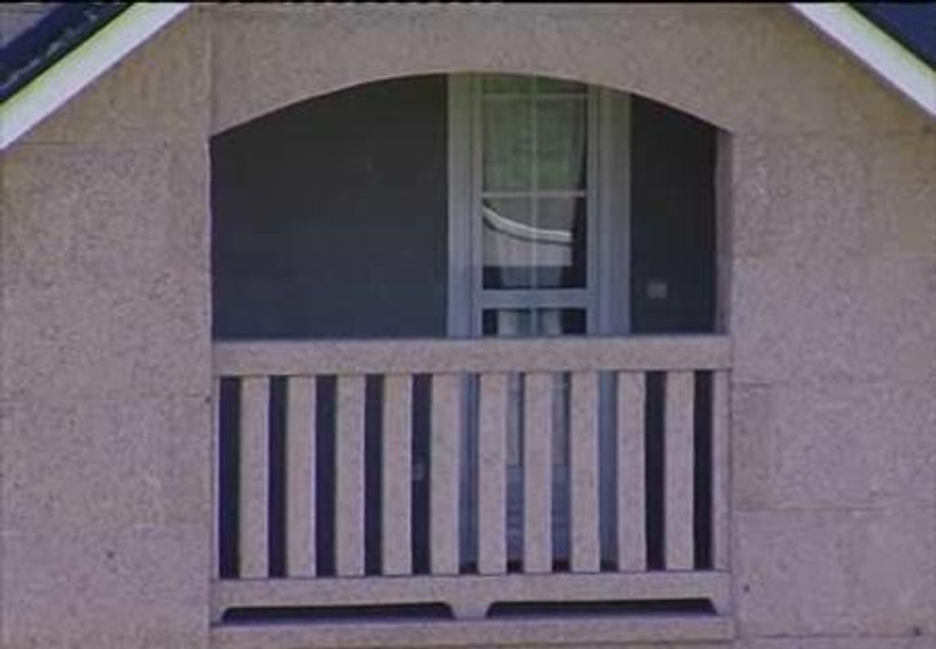 Un hombre armado retiene a su mujer y a su hijo en su casa de Pontevedra