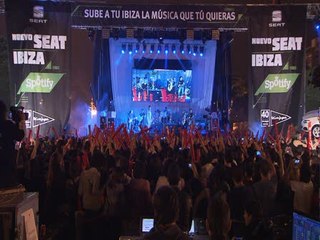 Melendi, Taxi, Efecto Mariposa y NQD se unen en un concierto callejero en Valencia