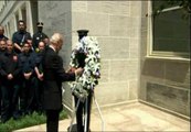 Jon Biden homenajea a las víctimas del 11-S en el Pantágono