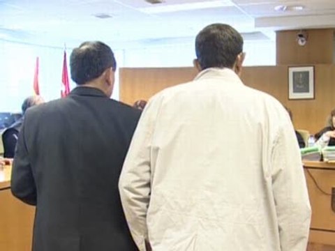 Acusados de abusar y prostituir a una menor