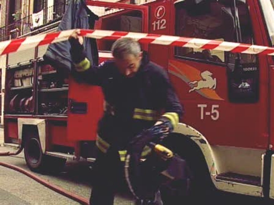 Una mujer fallece en el incendio de su casa