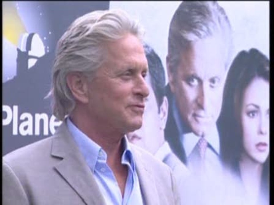 Los Douglas-Zeta Jones vuelven a la normalidad