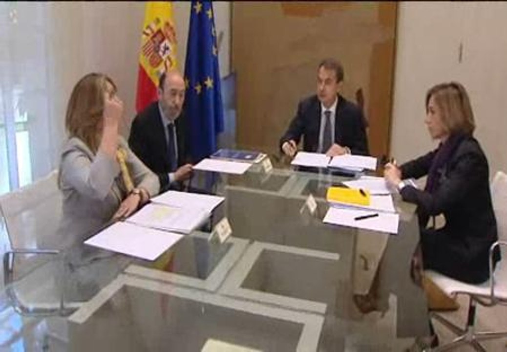 Semblantes serios en Moncloa en la reunión por Al Qaeda