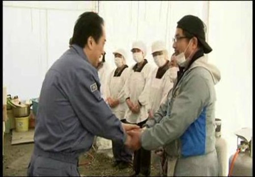 Los reproches caen sobre Naoto Kan