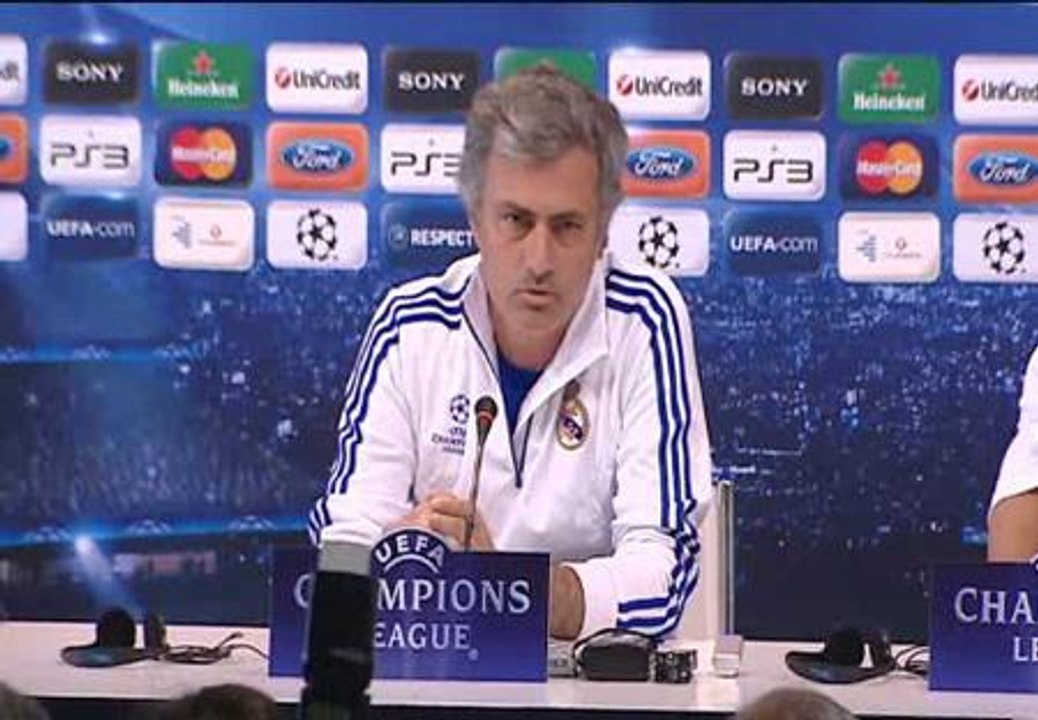 Mourinho: "Pep critica el acierto del árbitro, lo nunca visto"